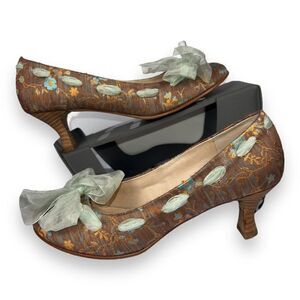 Ginger Goff Heeled Bowed Pumps Gold / Brown / Light Blue Women's 8M